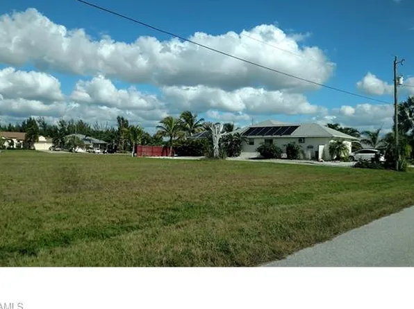 3829 SW 4th Ln, Cape Coral, FL 33991