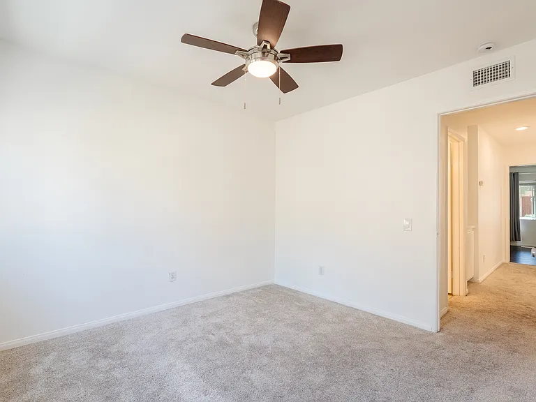 9230 Lake Murray Blvd #F — Photo 28