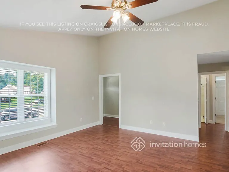 601 Flicker Ct — Photo 6