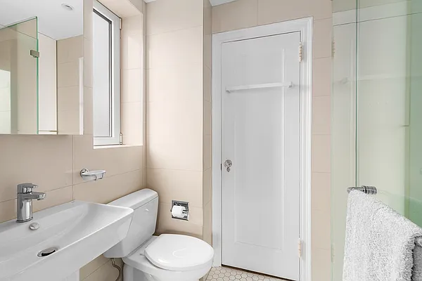 Sold by Compass | media 20