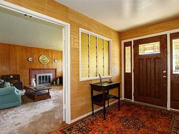 3rd image of 5236 Lakefair Ct