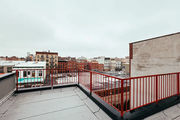 Rented by Nooklyn NYC LLC | media 47