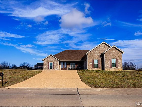 3rd image of 1656 Warren Lake Dr