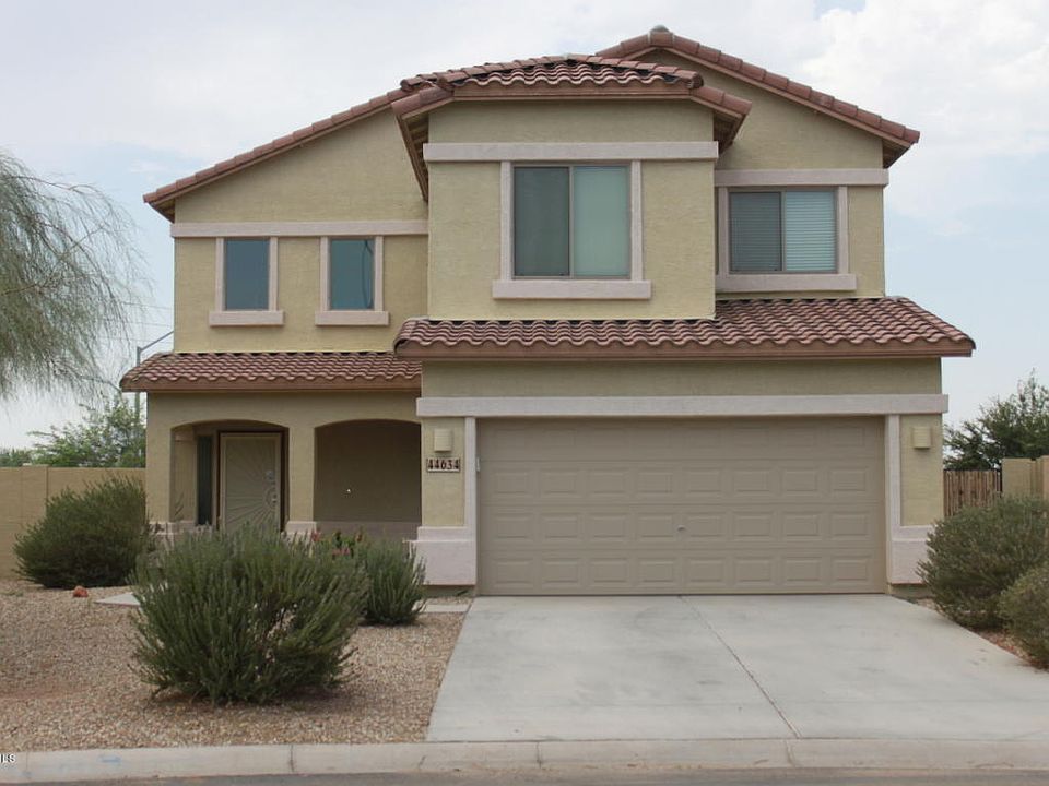 1st image of 44634 W Windrose Dr
