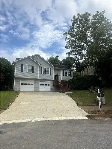 1975 Hollow Trace Way Photo 1
