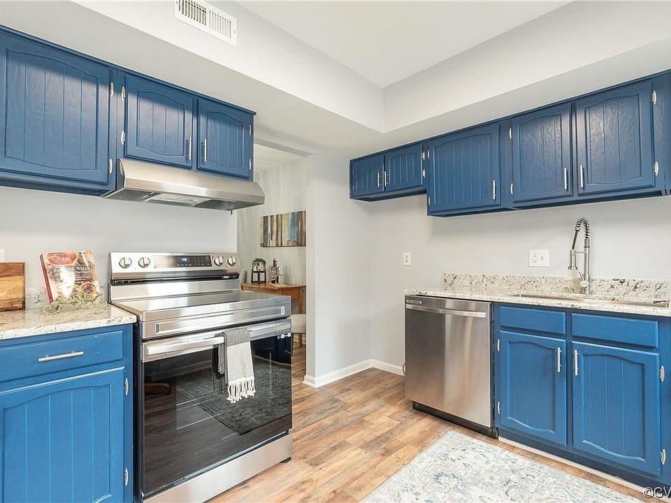 Kitchen (Refrigerator will be added)