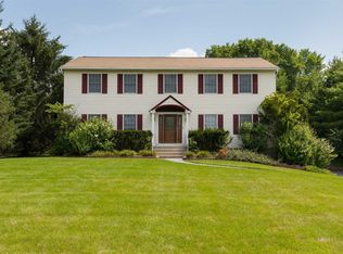 22 White Farm Rd, Wingdale, NY 12594