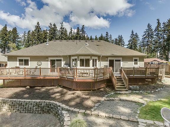 3rd image of 1111 San Juan Dr