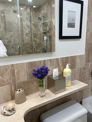 Rented by R New York | media 36