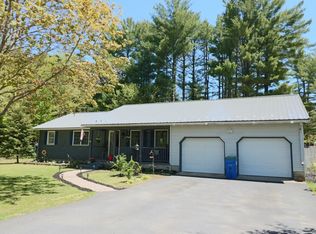 4 Wall St, Corinth, NY 12822