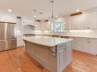 647 Quackenbush Ave, Wyckoff, NJ 07481