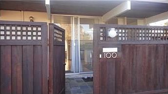 2nd image of 100 Ferne Ave