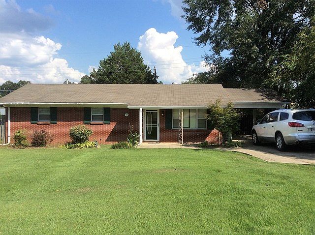 1st image of 90 Longview Dr