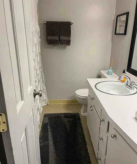 1219 Shincliffe Ct — Photo 13
