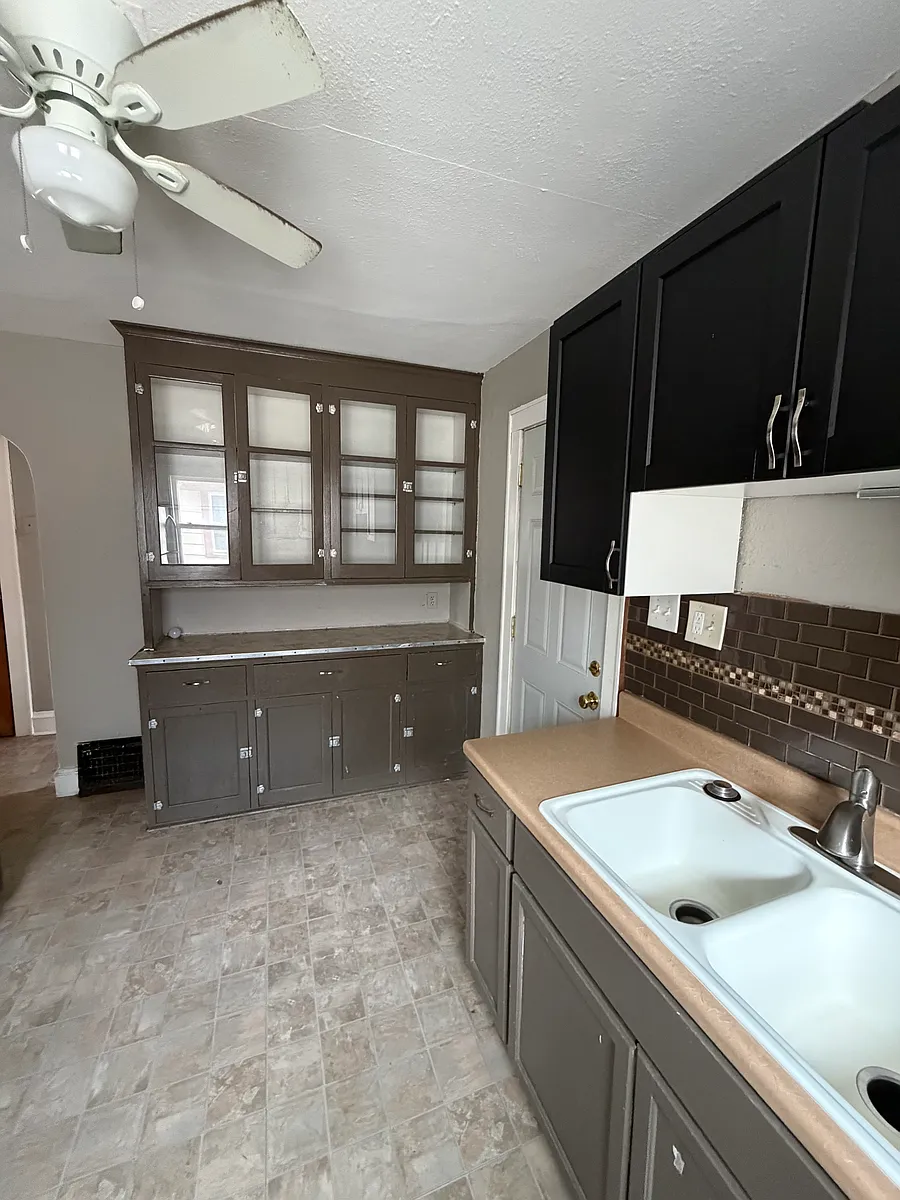 Building Photo - 3168 N 39th St