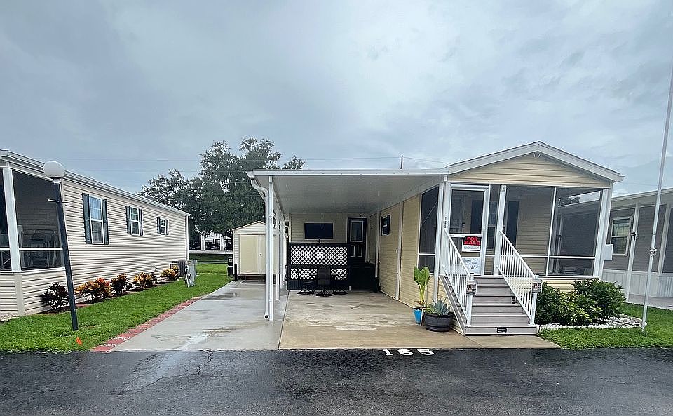 OPEN HOUSE Aug 30 10 - 4pm