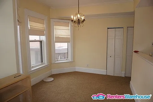 596 Summit Ave #2 — Photo 6