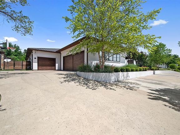 4th image of 4653 Saint Benet Ct