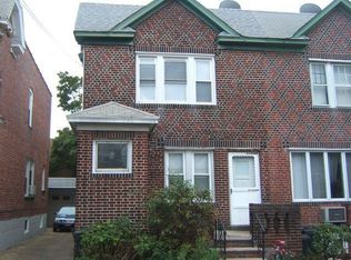 7932 69th Rd, Middle Village, NY 11379