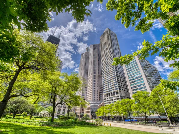 1000 N Lake Shore Plz APT 30C, Chicago, IL 60611