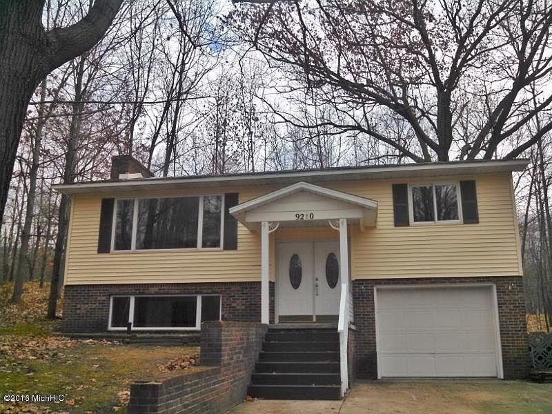 1st image of 9280 Golf Port Dr