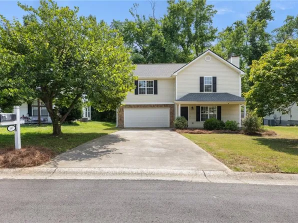 147 Richmond Dr, Dawsonville, GA 30534