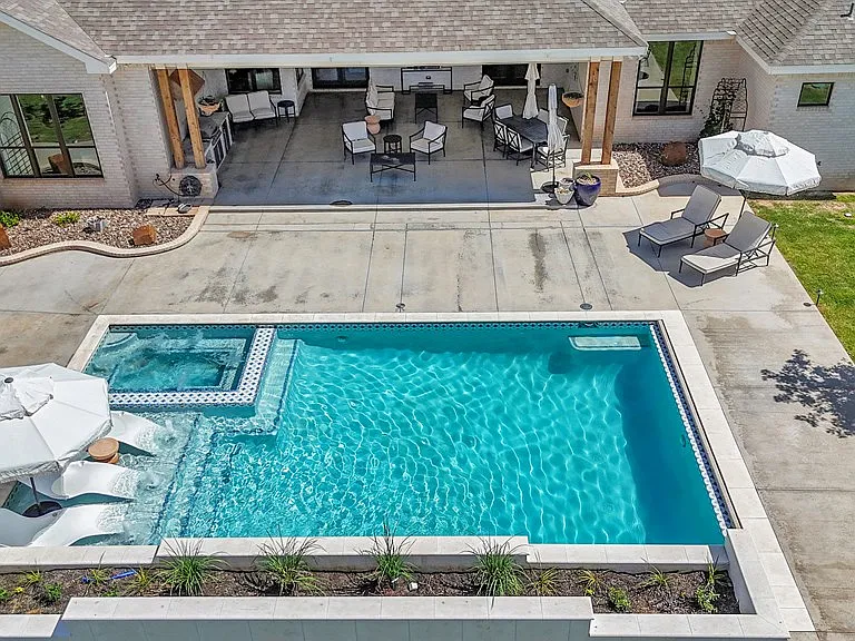 6500 Montero Ln — Photo 38