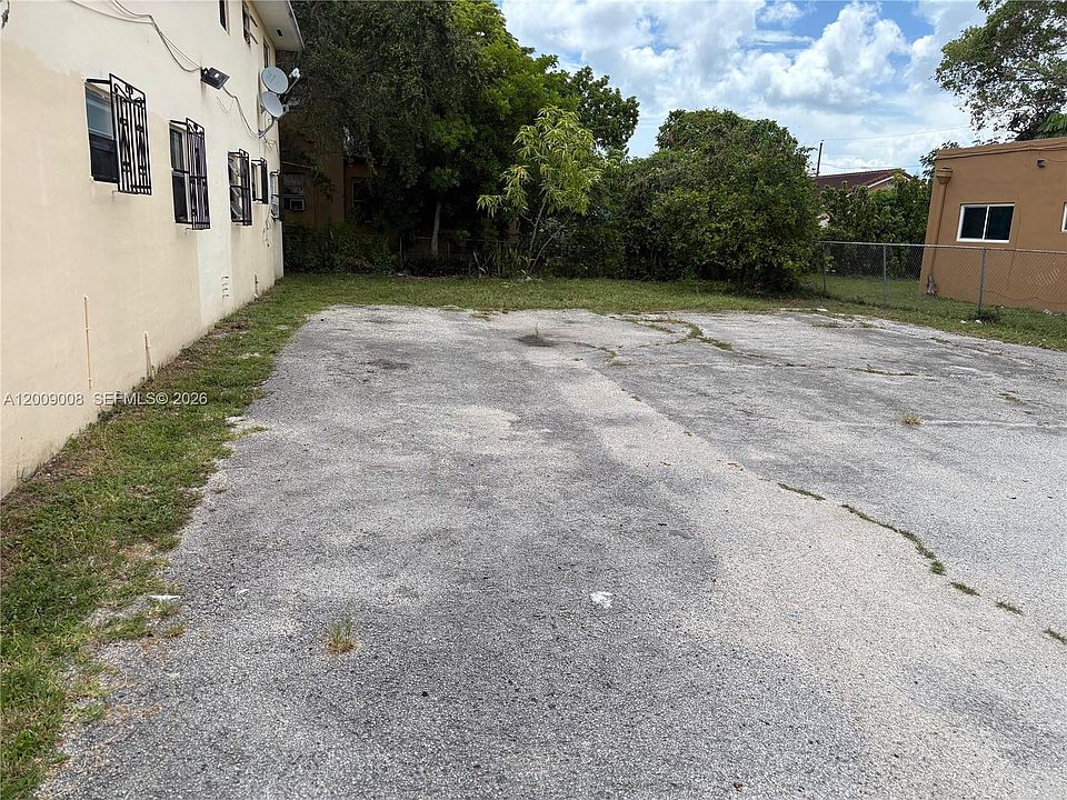 2nd image of 1198 NW 61st St