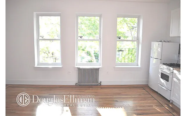 Rented by Douglas Elliman | media 30