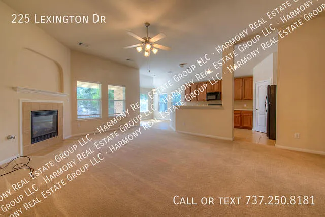 225 Lexington Dr — Photo 24