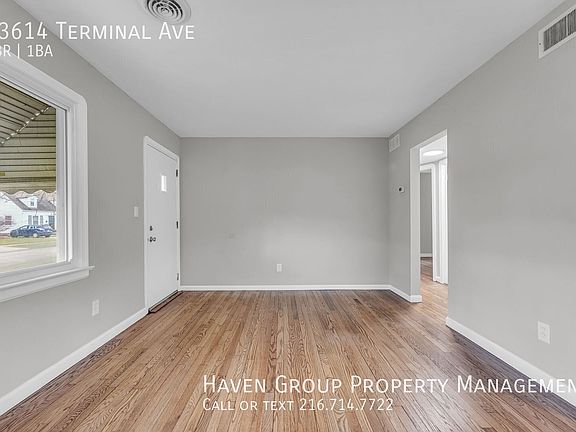 4th image of 13614 Terminal Ave