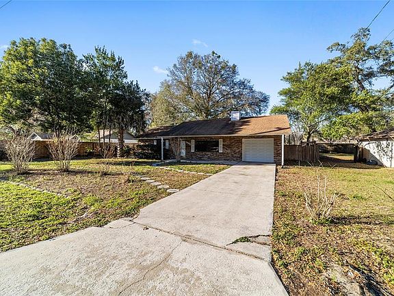 5th image of 3345 NE 43rd Pl