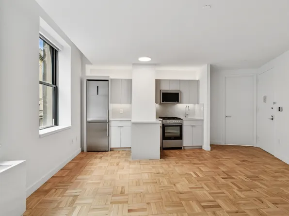 20 Exchange Place image 1 of 21