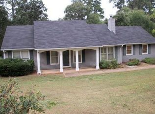 16 Quail Ct, Winder, GA 30680