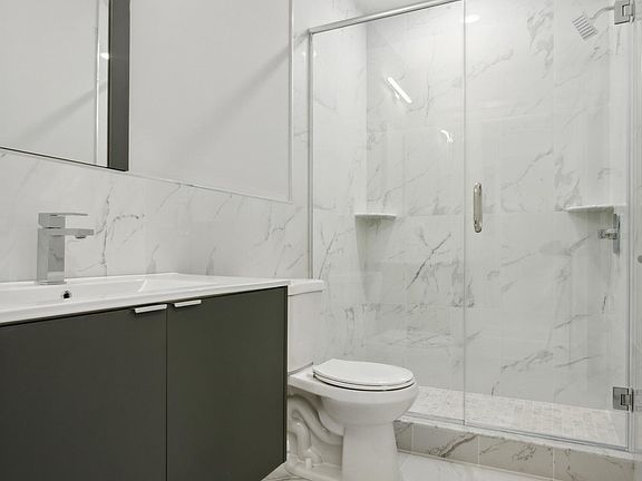 3rd image of 2125 E Norris St #1