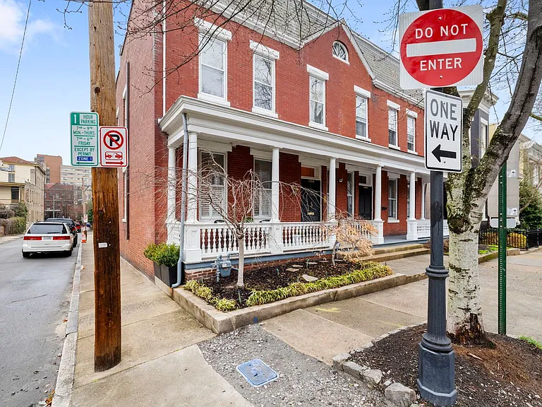 1008 West Ave — Photo 4