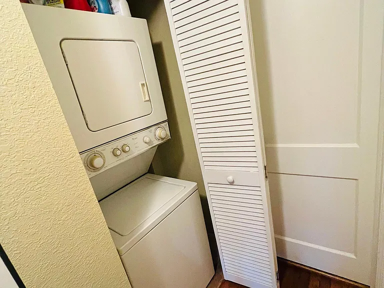 717 S Orleans Ave #1 — Photo 5