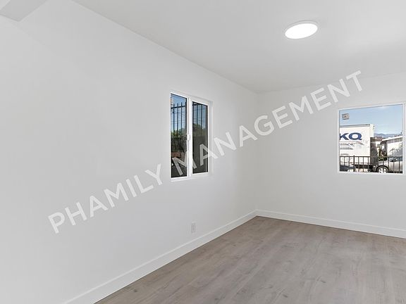 4th image of 11230 Klingerman St #5
