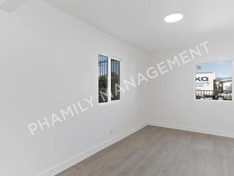 11230 Klingerman St #5 — Photo 4