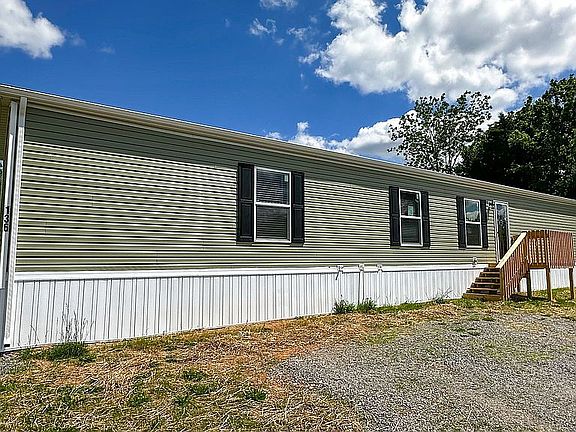 4th image of 136 Sheffield Cir