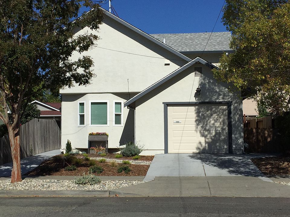 1st image of 1440 Ash St