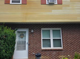 2941 Ithaca St, Allentown, PA 18103