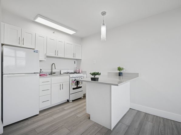 1320 W Somerville Ave #421