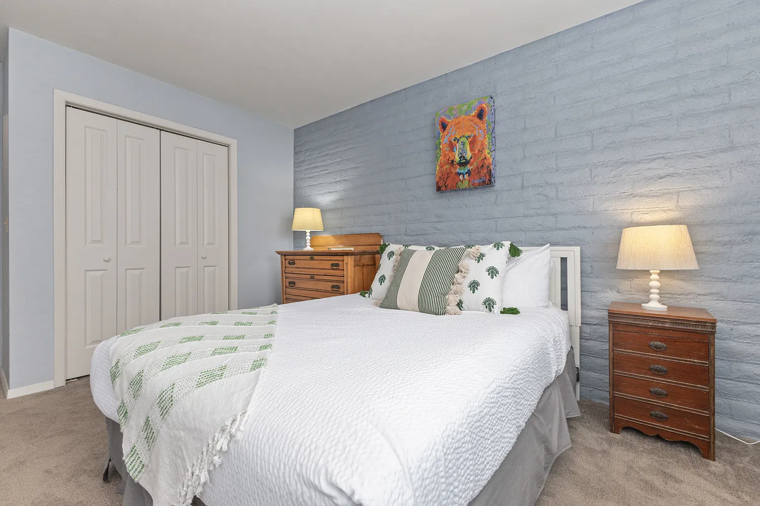 2 bed, 944 sqft, $3,000 — Photo 2