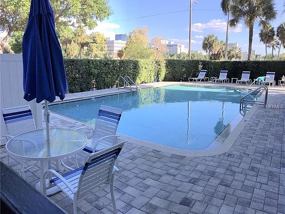 5th image of 701 Mirror Lake Dr N APT 402