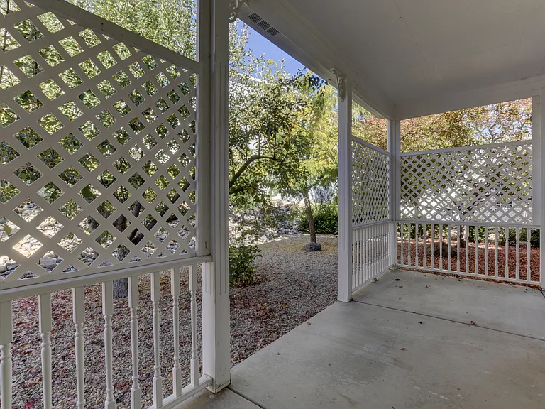 1759 N Baker St — Photo 19