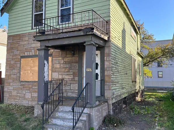 608 N 56th Ave W, Duluth, MN 55807