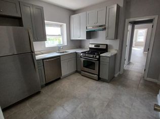 114 S 12th St FLOOR 2, Newark, NJ 07107