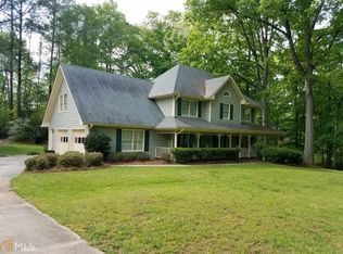 3619 Meadow Glen Cir, Ellenwood, GA 30294