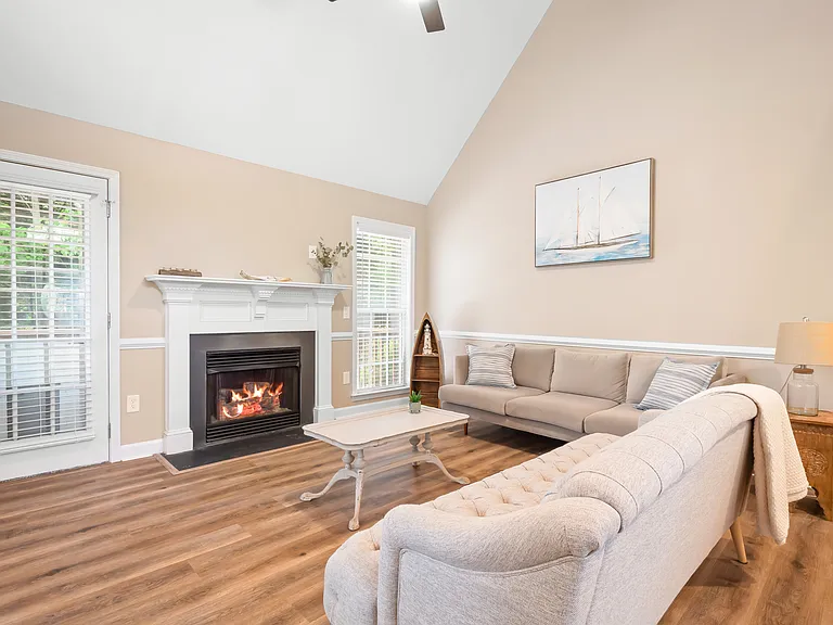 7309 Windy Pine Cir — Photo 10
